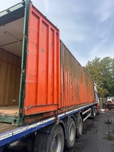 40ft Inuslated container.