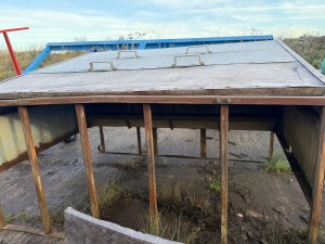 galvanised calf creep feeder 